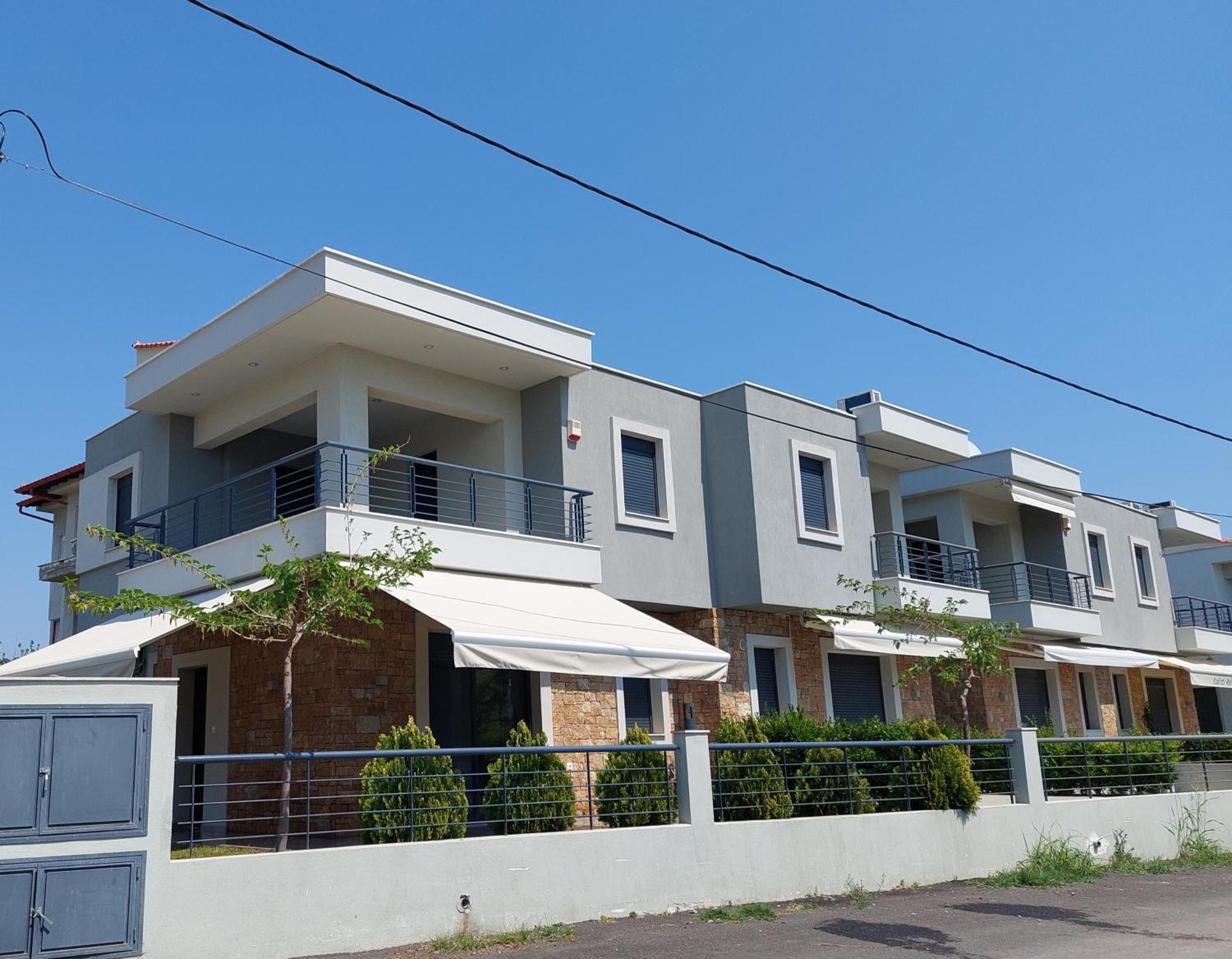 Nikiti Modern Villa Exterior photo